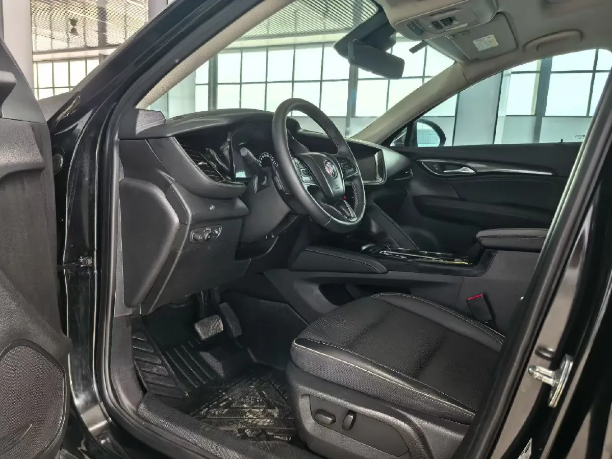 2022 Buick EnvisionPlus 2.0T 237HP L4 9AT,autocango,china used car exporter,china ev exporter,chinese used car exporter,chinese used ev exporter