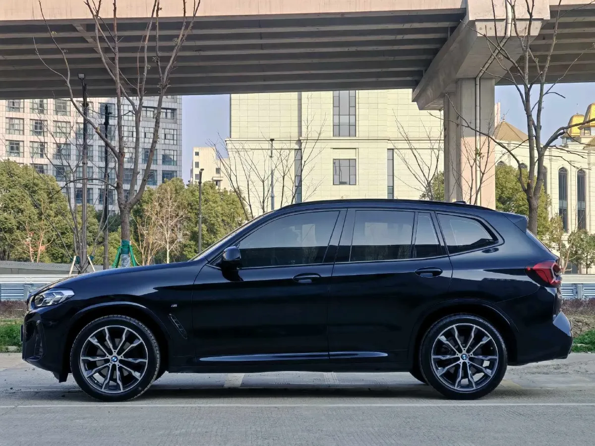2023 BMW X3 2.0T 245HP L4 8AT,autocango,china used car exporter,china ev exporter,chinese used car exporter,chinese used ev exporter