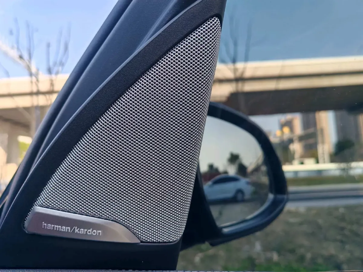 2023 BMW X3 2.0T 245HP L4 8AT,autocango,china used car exporter,china ev exporter,chinese used car exporter,chinese used ev exporter