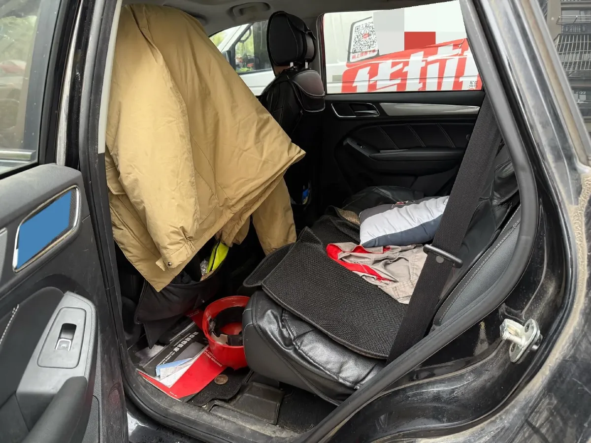 2019 Roewe i6 1.5T 169HP L4 7DCT,autocango,china used car exporter,china ev exporter,chinese used car exporter,chinese used ev exporter