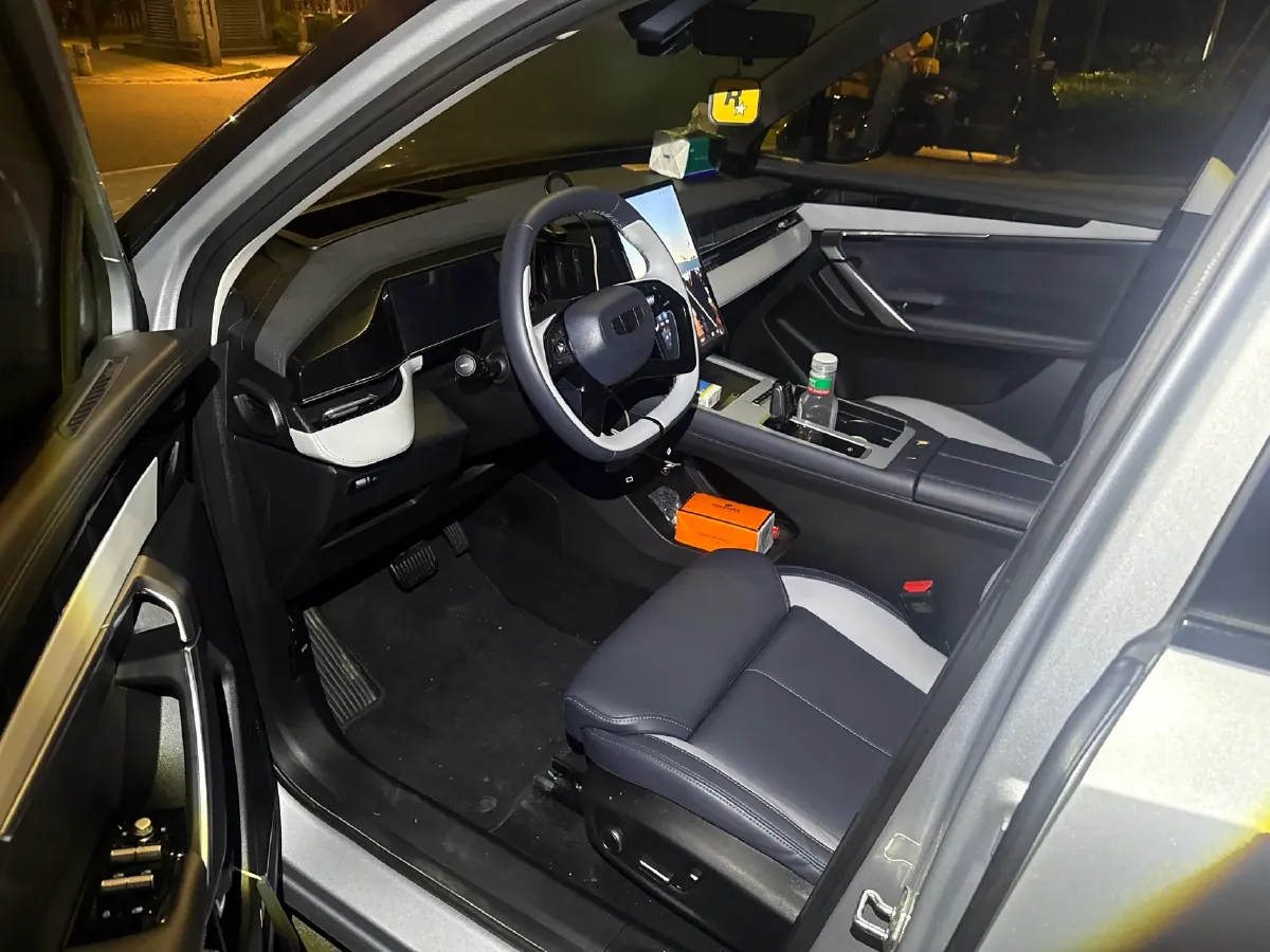 2024 Geely StarRay 1.5T 181HP L4 7DCT,autocango,china used car exporter,china ev exporter,chinese used car exporter,chinese used ev exporter