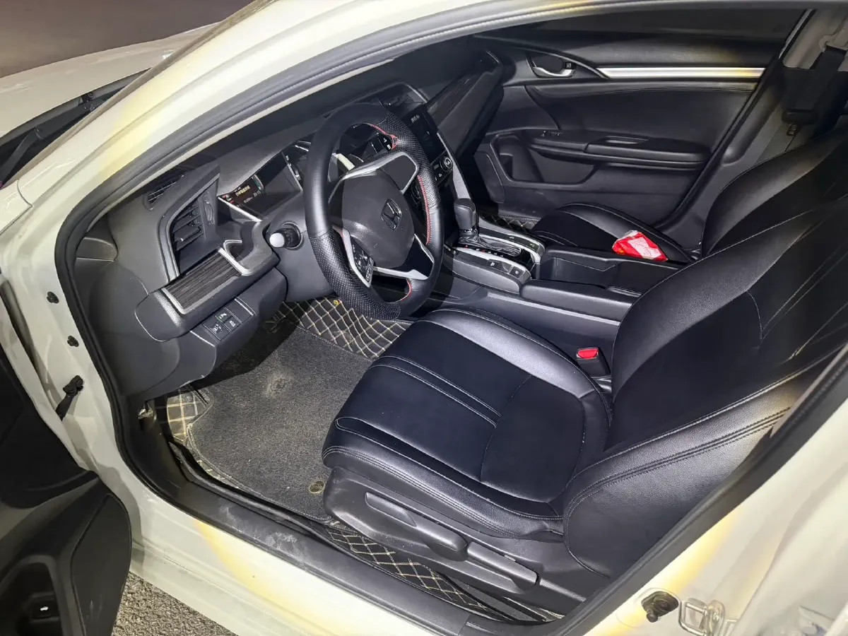 2019 Honda Civic 1.5T 177HP L4 CVT,autocango,china used car exporter,china ev exporter,chinese used car exporter,chinese used ev exporter