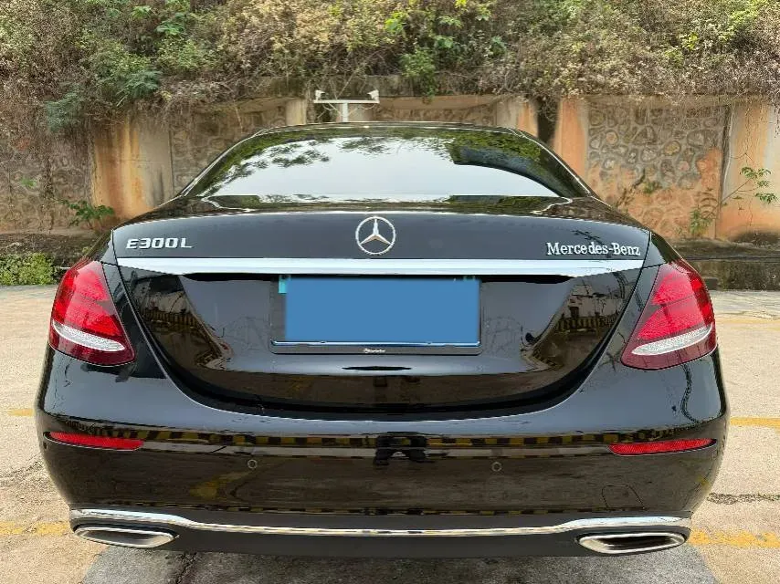 2020 Mercedes-Benz E Class 2.0T 258HP L4 9AT,autocango,china used car exporter,china ev exporter,chinese used car exporter,chinese used ev exporter