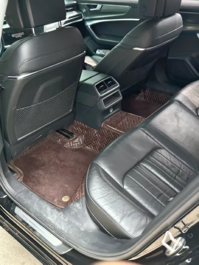 2021 Audi A6L 2.0T 190HP L4 7DCT,autocango,china used car exporter,china ev exporter,chinese used car exporter,chinese used ev exporter