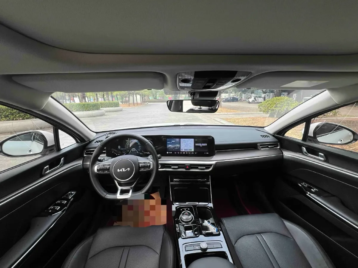 2021 Kia K5 2.0T 240HP L4 8AT,autocango,china used car exporter,china ev exporter,chinese used car exporter,chinese used ev exporter