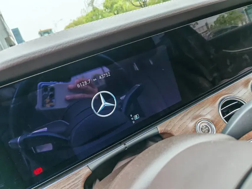 2022 Mercedes-Benz E Class 2.0T 258HP L4 9AT,autocango,china used car exporter,china ev exporter,chinese used car exporter,chinese used ev exporter