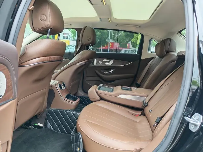 2022 Mercedes-Benz E Class 2.0T 258HP L4 9AT,autocango,china used car exporter,china ev exporter,chinese used car exporter,chinese used ev exporter