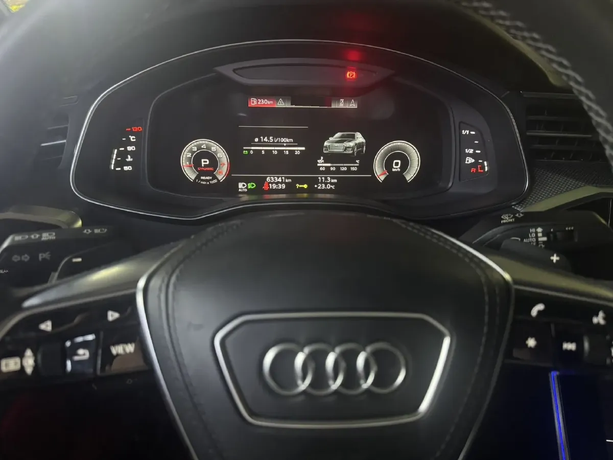 2023 Audi A6L 2.0T 190HP L4 7DCT,autocango,china used car exporter,china ev exporter,chinese used car exporter,chinese used ev exporter