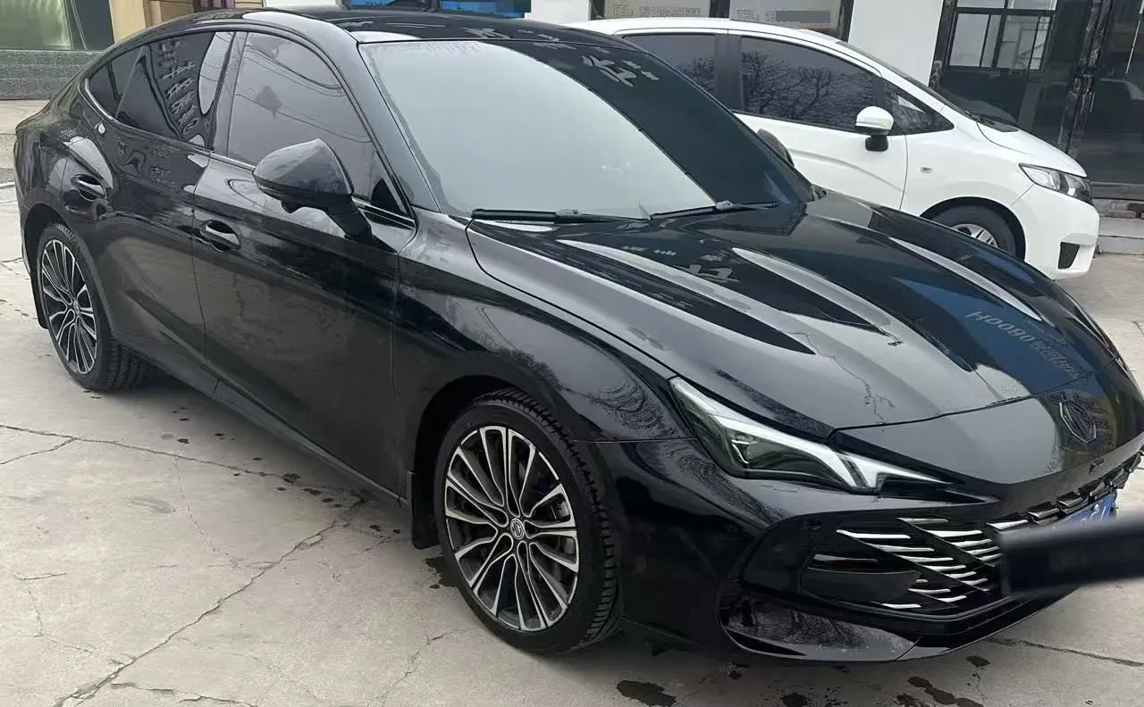 2023 MG 7 1.5T 188HP L4 7DCT,autocango,china used car exporter,china ev exporter,chinese used car exporter,chinese used ev exporter