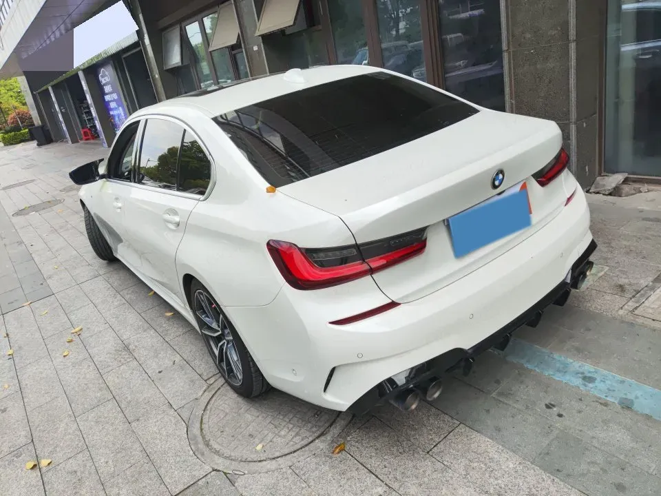 2022 BMW 3 Series 2.0T 184HP L4 8AT,autocango,china used car exporter,china ev exporter,chinese used car exporter,chinese used ev exporter