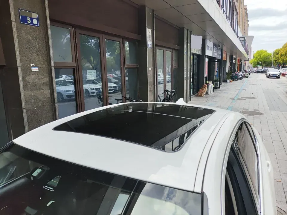 2022 BMW 3 Series 2.0T 184HP L4 8AT,autocango,china used car exporter,china ev exporter,chinese used car exporter,chinese used ev exporter