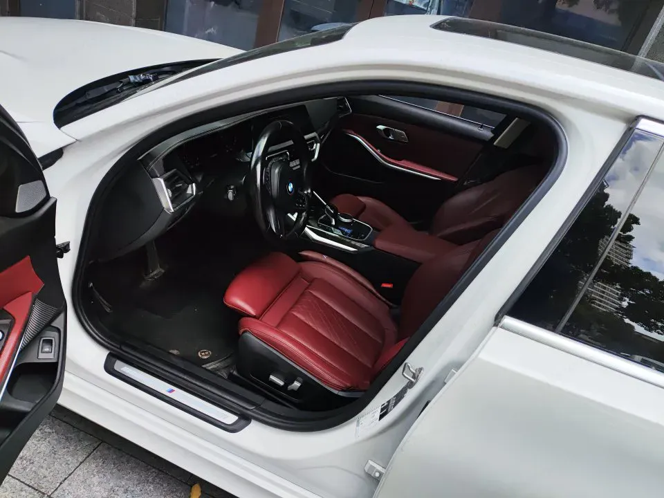 2022 BMW 3 Series 2.0T 184HP L4 8AT,autocango,china used car exporter,china ev exporter,chinese used car exporter,chinese used ev exporter