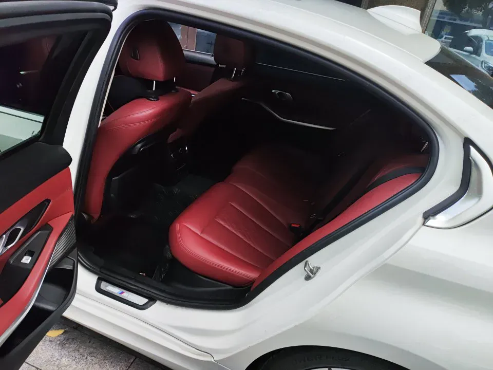 2022 BMW 3 Series 2.0T 184HP L4 8AT,autocango,china used car exporter,china ev exporter,chinese used car exporter,chinese used ev exporter