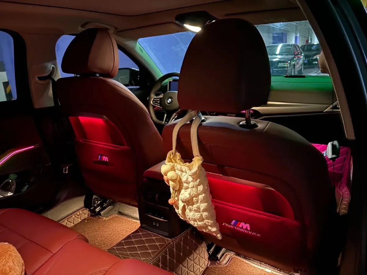 2023 BMW 3 Series 2.0T 156HP L4 8AT,autocango,china used car exporter,china ev exporter,chinese used car exporter,chinese used ev exporter