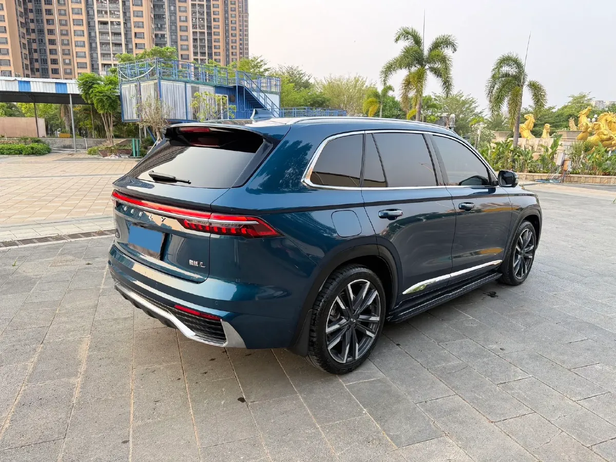 2021 Geely Monjaro 2.0T 218HP L4 7DCT,autocango,china used car exporter,china ev exporter,chinese used car exporter,chinese used ev exporter