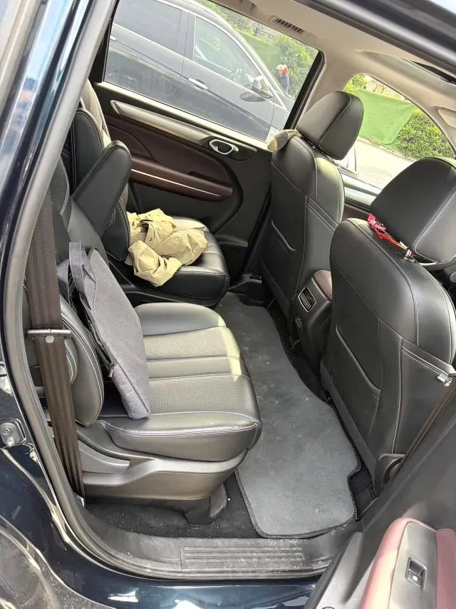 2023 GAC Trumpchi M6 1.5T 177HP L4 7DCT,autocango,china used car exporter,china ev exporter,chinese used car exporter,chinese used ev exporter