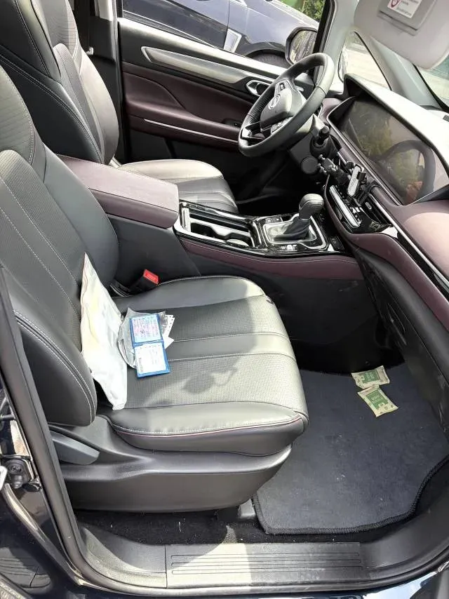 2023 GAC Trumpchi M6 1.5T 177HP L4 7DCT,autocango,china used car exporter,china ev exporter,chinese used car exporter,chinese used ev exporter