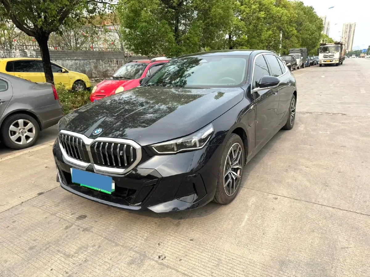 2025 BMW i5 BEV 81.6KWH,autocango,china used car exporter,china ev exporter,chinese used car exporter,chinese used ev exporter