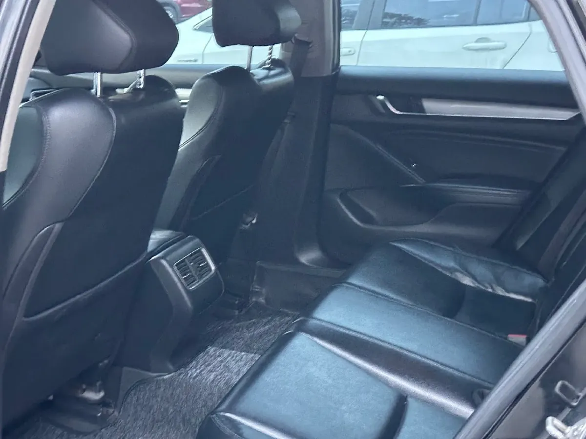 2018 Honda Accord 1.5T 194HP L4 CVT,autocango,china used car exporter,china ev exporter,chinese used car exporter,chinese used ev exporter