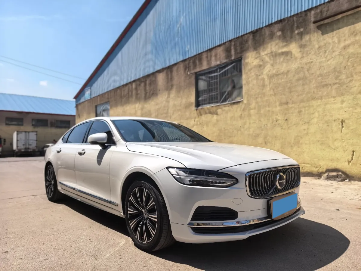 2020 Volvo S90 PHEV 2.0T 303HP L4 8AT PHEV 11.6KWH,autocango,china used car exporter,china ev exporter,chinese used car exporter,chinese used ev exporter