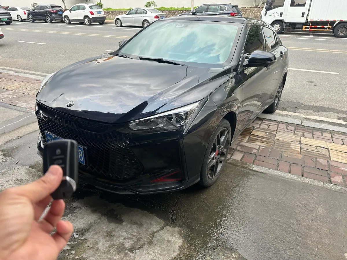 2021 DongFeng Aeolus YiXuan 1.5T 150HP L4 6DCT,autocango,china used car exporter,china ev exporter,chinese used car exporter,chinese used ev exporter