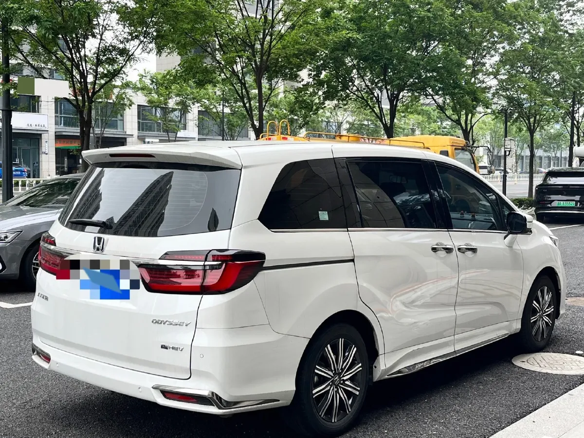 2024 Honda Odyssey 2.0L 146HP L4 E-CVT Hybrid,autocango,china used car exporter,china ev exporter,chinese used car exporter,chinese used ev exporter