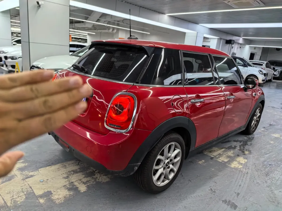 2021 MINI MINI 1.5T 102HP L3 7DCT,autocango,china used car exporter,china ev exporter,chinese used car exporter,chinese used ev exporter