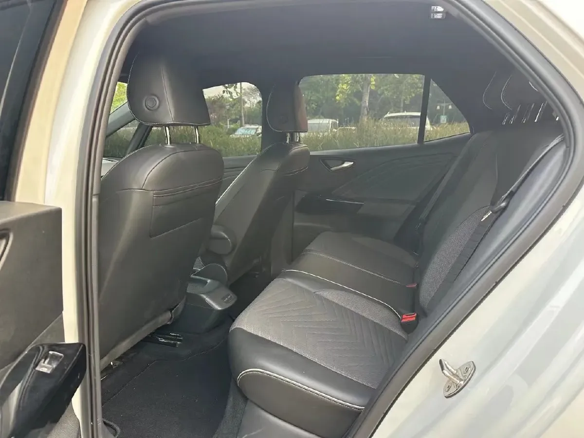 2025 Volkswagen ID.3 BEV 52.8KWH,autocango,china used car exporter,china ev exporter,chinese used car exporter,chinese used ev exporter