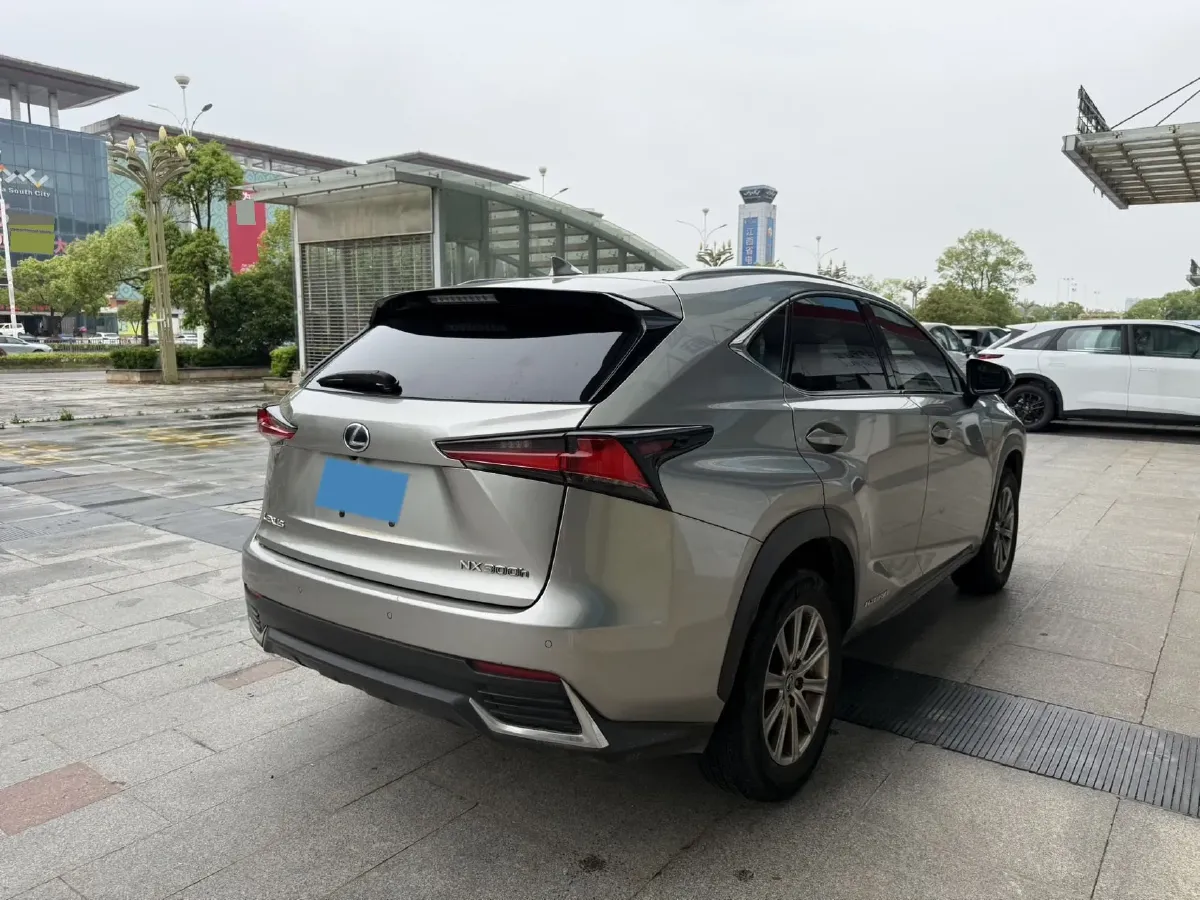2017 Lexus NX 2.5L 155HP L4 E-CVT Hybrid,autocango,china used car exporter,china ev exporter,chinese used car exporter,chinese used ev exporter
