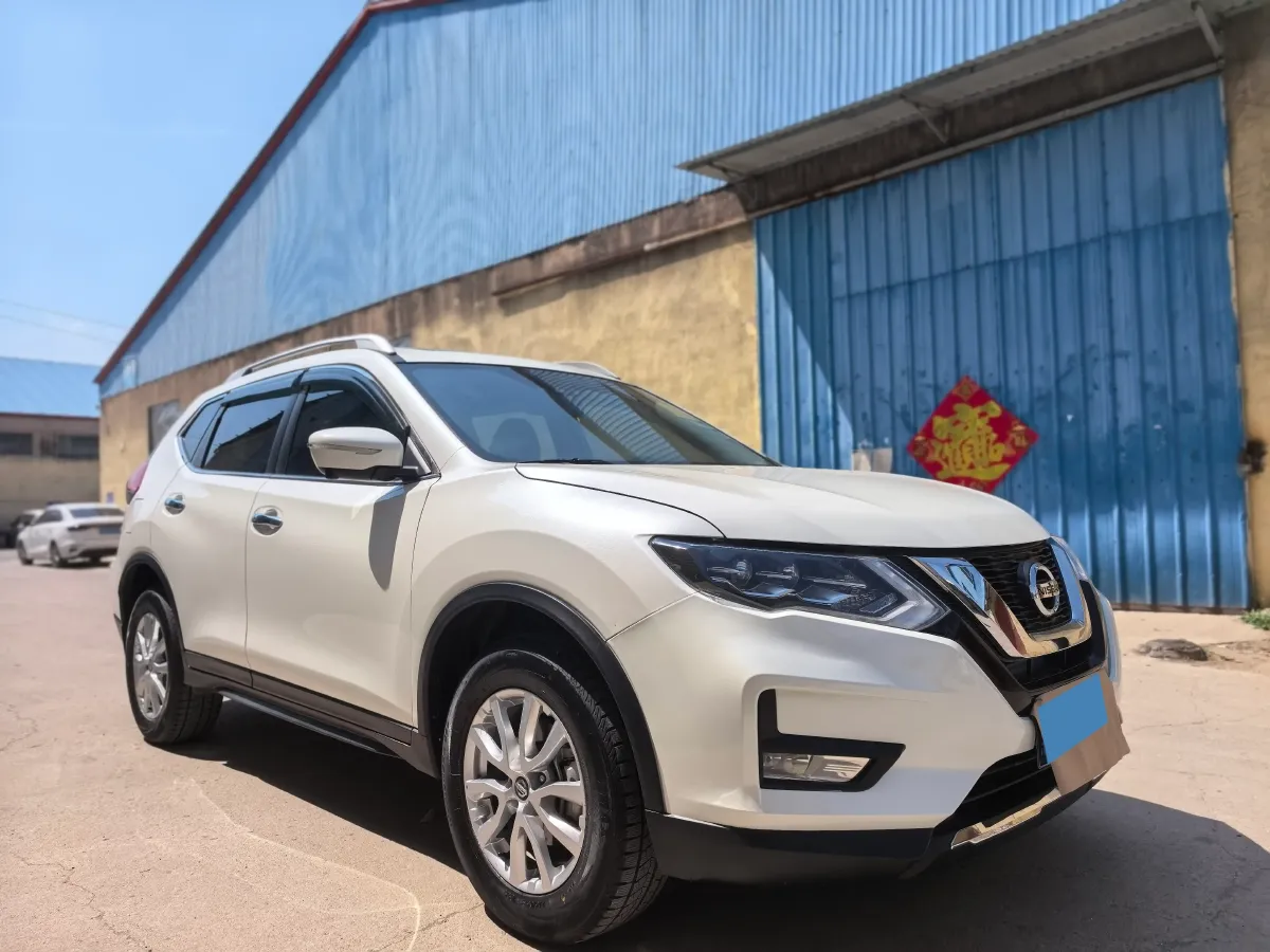 2023 Nissan X-Trail 2.0L 151HP L4 CVT,autocango,china used car exporter,china ev exporter,chinese used car exporter,chinese used ev exporter