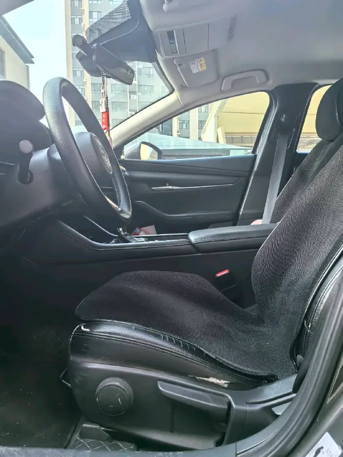 2020 Mazda 3 Axela 1.5L 117HP L4 6AT,autocango,china used car exporter,china ev exporter,chinese used car exporter,chinese used ev exporter