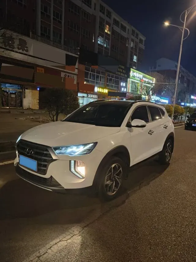 2019 Hyundai Tucson 1.6T 177HP L4 7DCT,autocango,china used car exporter,china ev exporter,chinese used car exporter,chinese used ev exporter