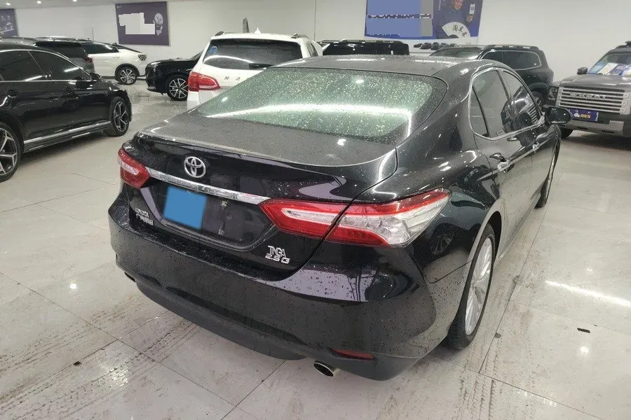 2018 Toyota Camry 2.5L 209HP L4 8AT,autocango,china used car exporter,china ev exporter,chinese used car exporter,chinese used ev exporter