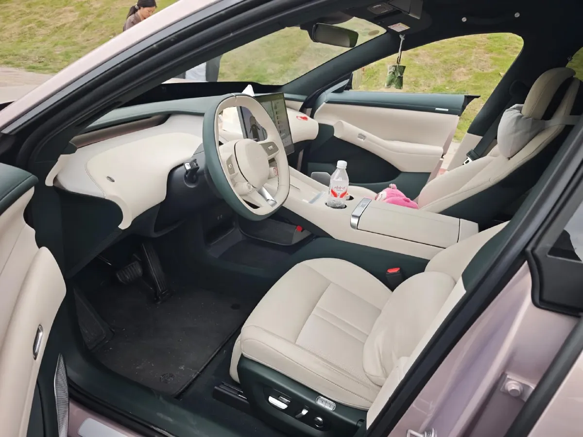 2025 MI YU7 BEV 96.3KWH,autocango,china used car exporter,china ev exporter,chinese used car exporter,chinese used ev exporter