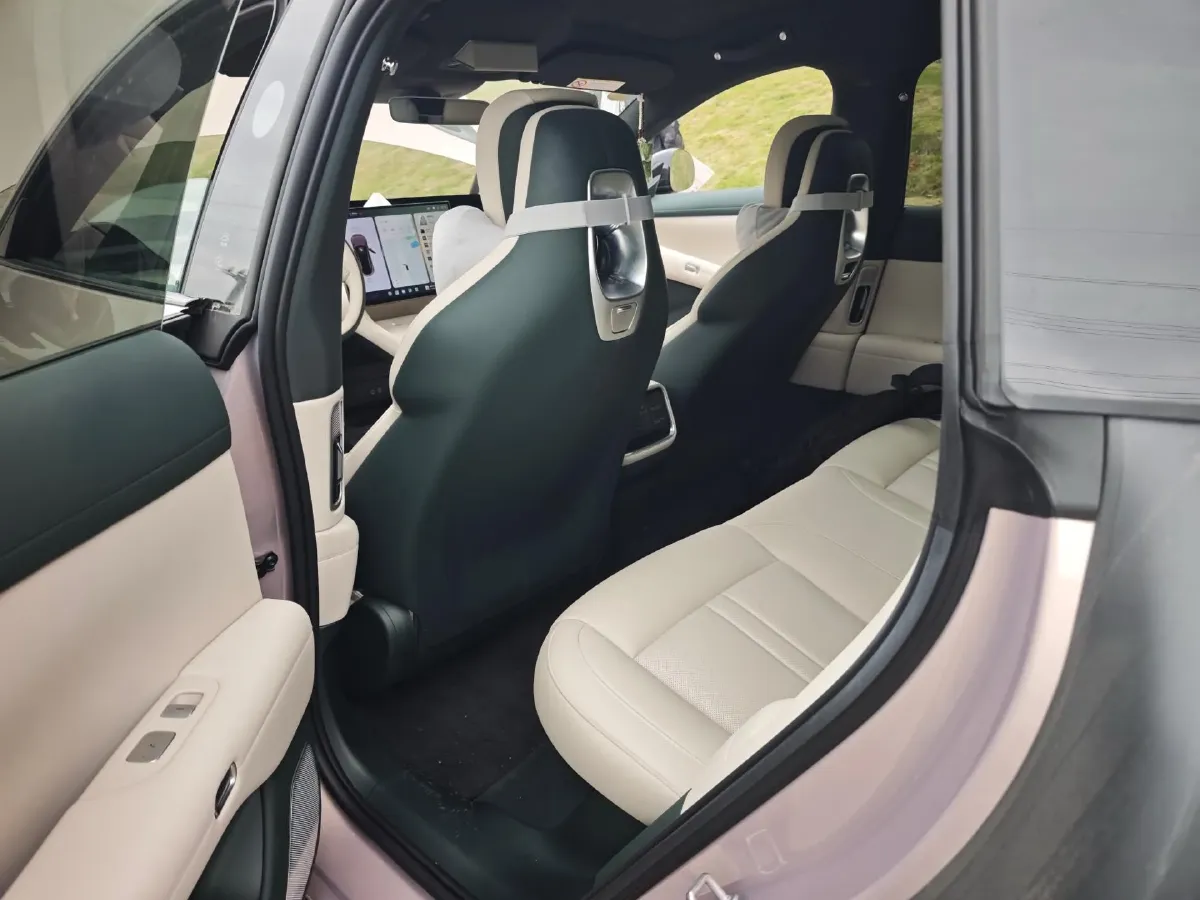 2025 MI YU7 BEV 96.3KWH,autocango,china used car exporter,china ev exporter,chinese used car exporter,chinese used ev exporter