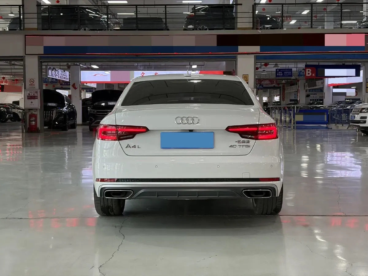 2019 Audi A4L 2.0T 190HP L4 7DCT,autocango,china used car exporter,china ev exporter,chinese used car exporter,chinese used ev exporter