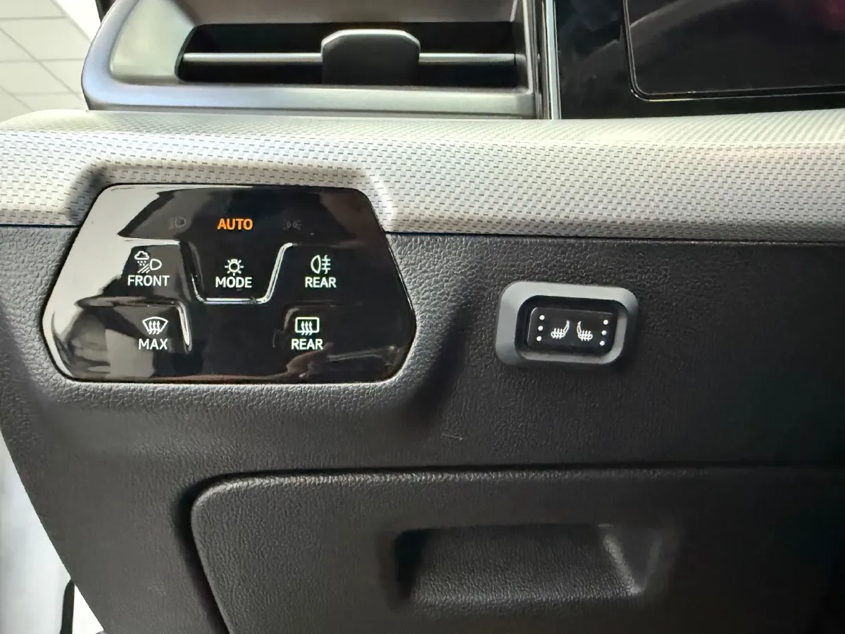 2022 Exceed TXL 2.0T 261HP L4 7DCT,autocango,china used car exporter,china ev exporter,chinese used car exporter,chinese used ev exporter