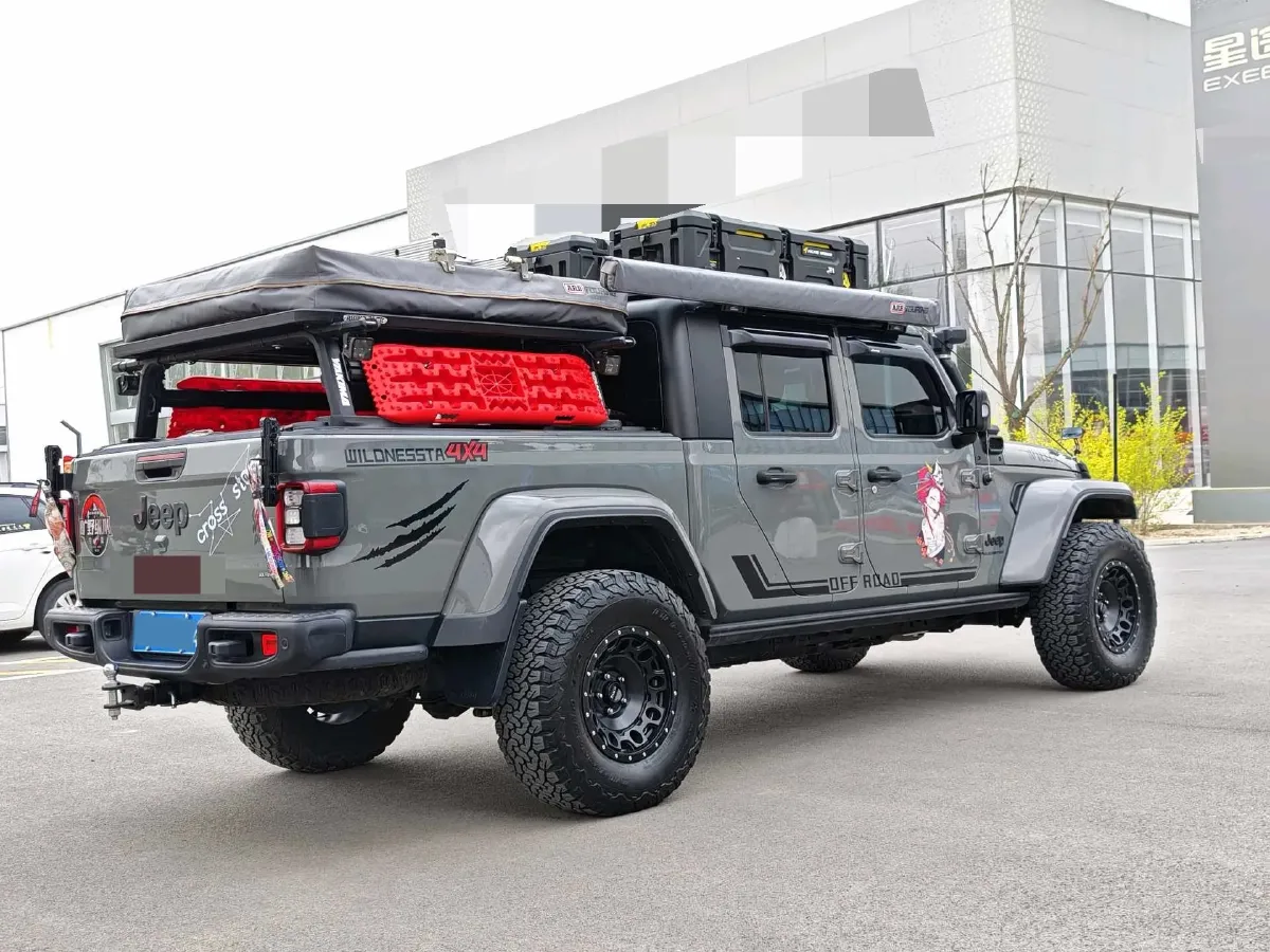 2022 Jeep Gladiator 3.6L 284HP V6 8AT,autocango,china used car exporter,china ev exporter,chinese used car exporter,chinese used ev exporter