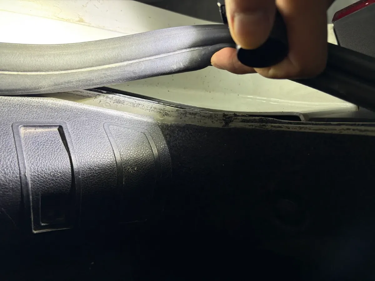 2017 Citroen C6 1.8T 204HP L4 6AT,autocango,china used car exporter,china ev exporter,chinese used car exporter,chinese used ev exporter