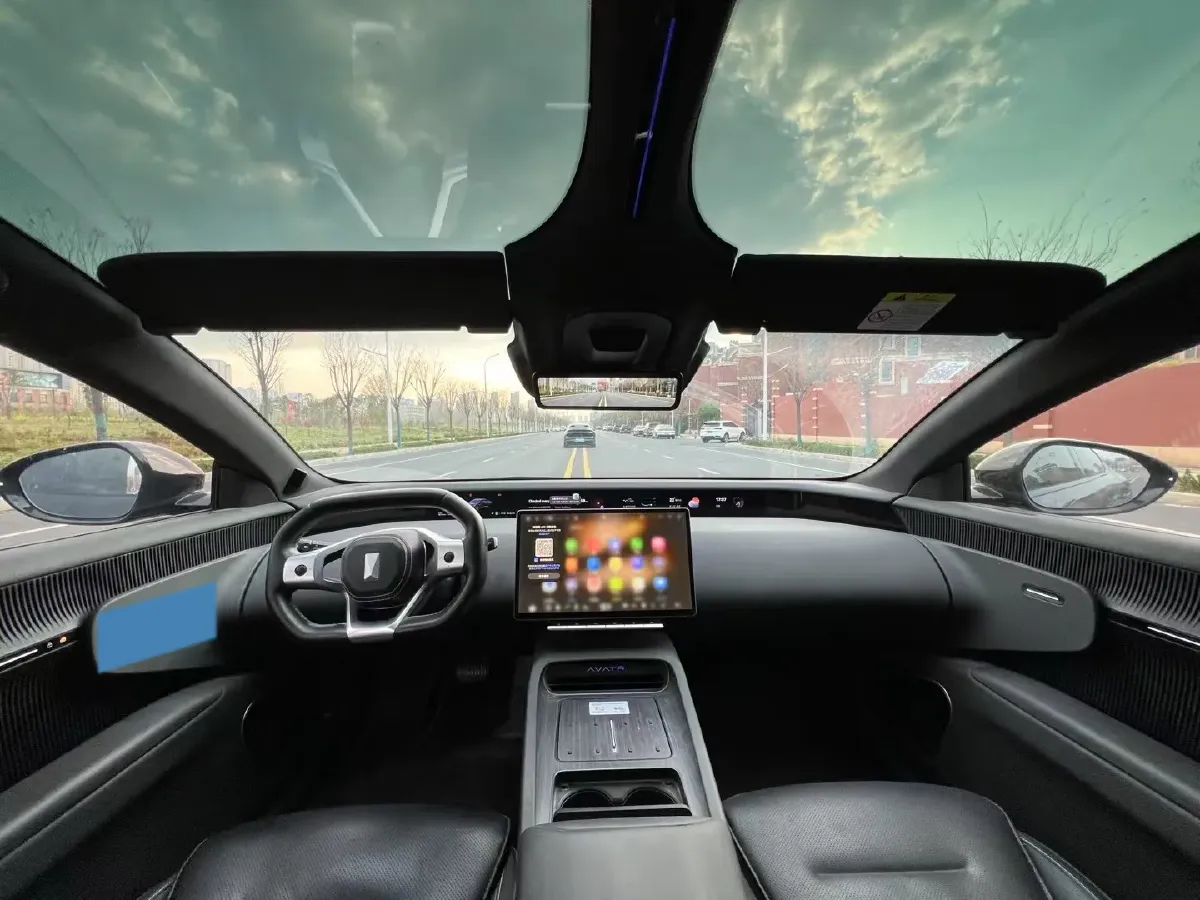2024 Avatr 12 BEV 94.5KWH,autocango,china used car exporter,china ev exporter,chinese used car exporter,chinese used ev exporter