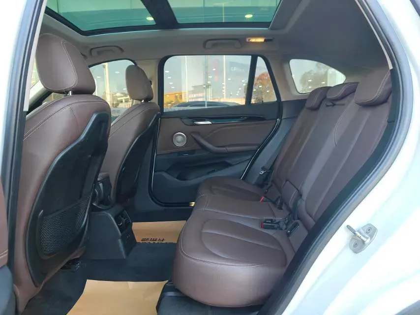 2021 BMW X1 1.5T 140HP L3 7DCT,autocango,china used car exporter,china ev exporter,chinese used car exporter,chinese used ev exporter