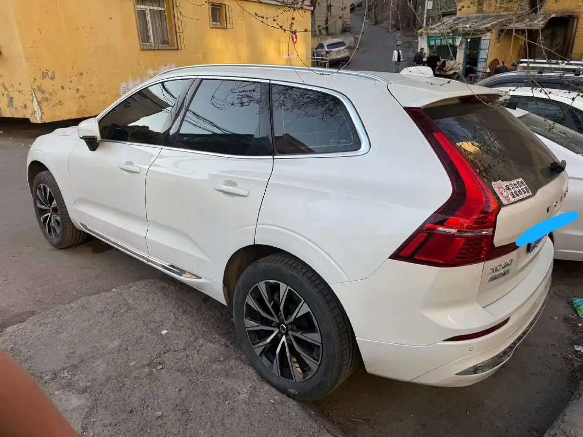 2024 Volvo XC60 2.0T 250HP L4 8AT,autocango,china used car exporter,china ev exporter,chinese used car exporter,chinese used ev exporter
