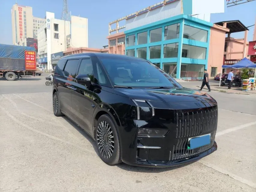 2022 Zeekr 009 BEV 116KWH,autocango,china used car exporter,china ev exporter,chinese used car exporter,chinese used ev exporter