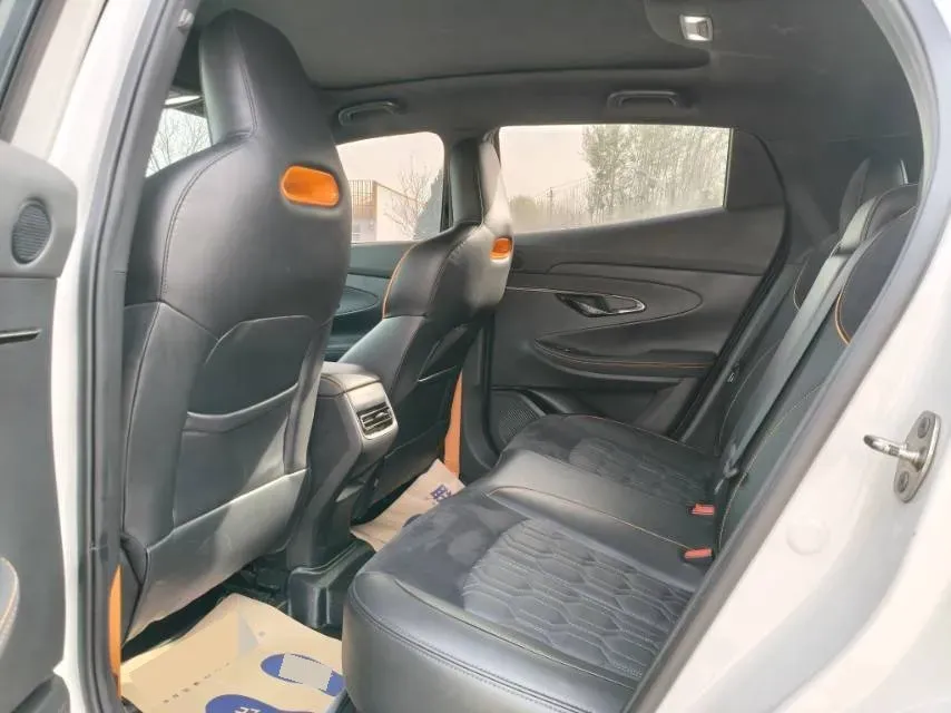 2022 ChangAn UNI-T 1.5T 188HP L4 7DCT,autocango,china used car exporter,china ev exporter,chinese used car exporter,chinese used ev exporter