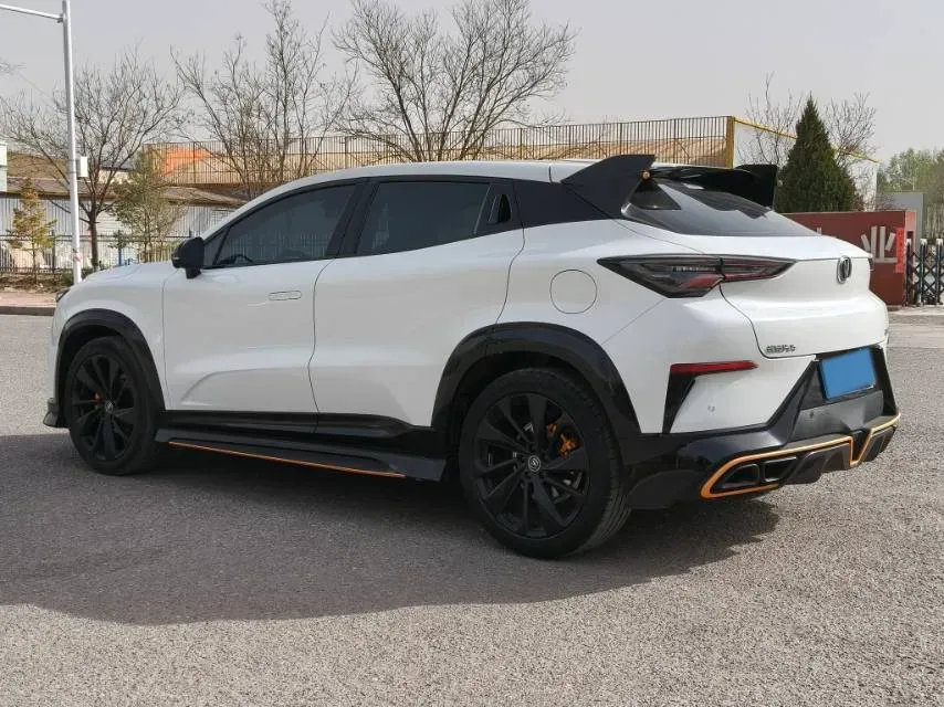 2022 ChangAn UNI-T 1.5T 188HP L4 7DCT,autocango,china used car exporter,china ev exporter,chinese used car exporter,chinese used ev exporter