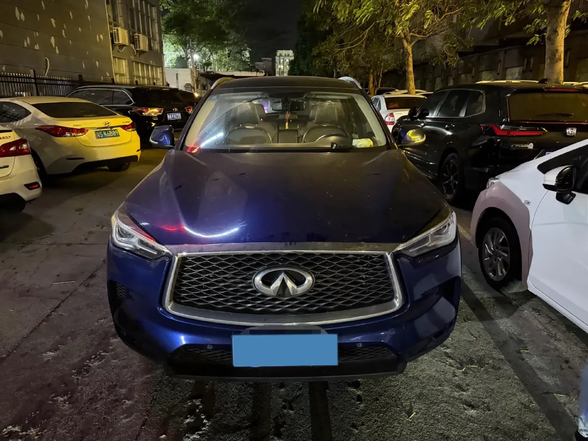 2020 Infiniti QX50 2.0T 245HP L4 CVT,autocango,china used car exporter,china ev exporter,chinese used car exporter,chinese used ev exporter
