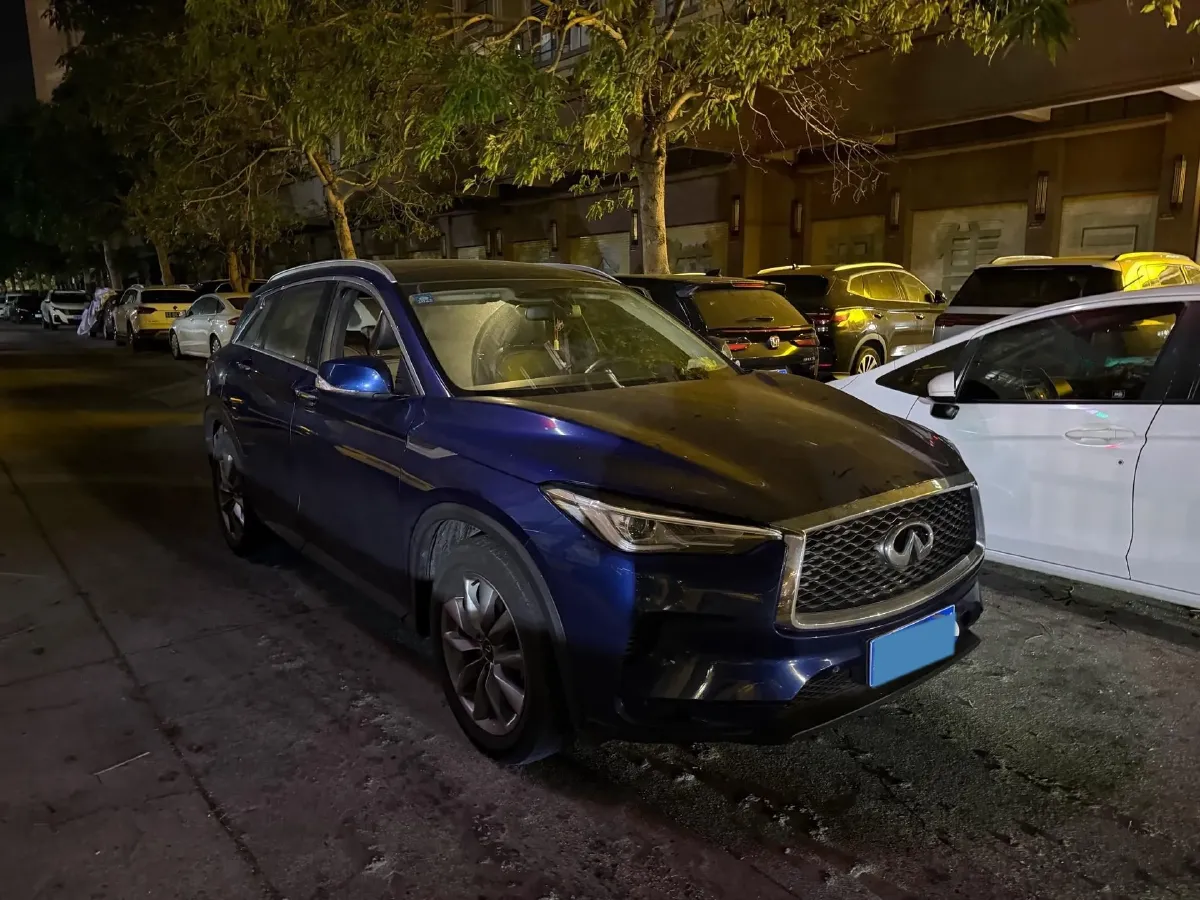 2020 Infiniti QX50 2.0T 245HP L4 CVT,autocango,china used car exporter,china ev exporter,chinese used car exporter,chinese used ev exporter