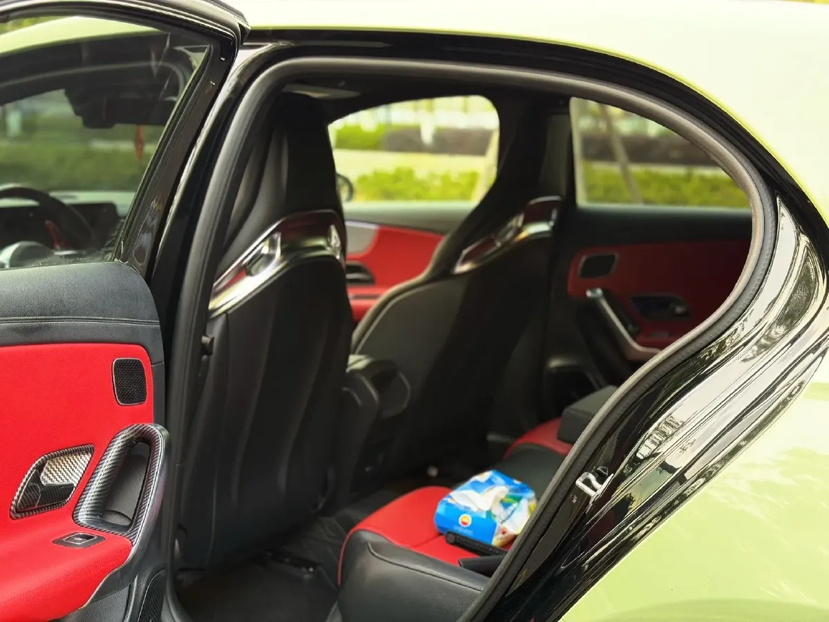 2020 Mercedes-Benz A AMG 2.0T 387HP L4 8DCT,autocango,china used car exporter,china ev exporter,chinese used car exporter,chinese used ev exporter