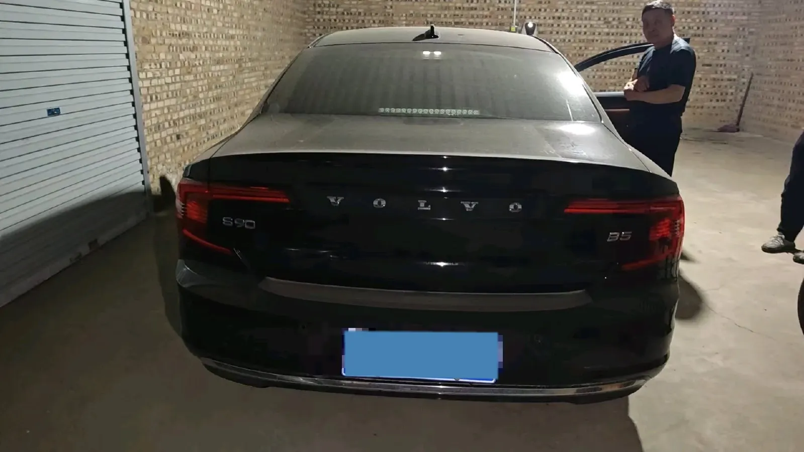 2022 Volvo S90 2.0T 250HP L4 8AT,autocango,china used car exporter,china ev exporter,chinese used car exporter,chinese used ev exporter