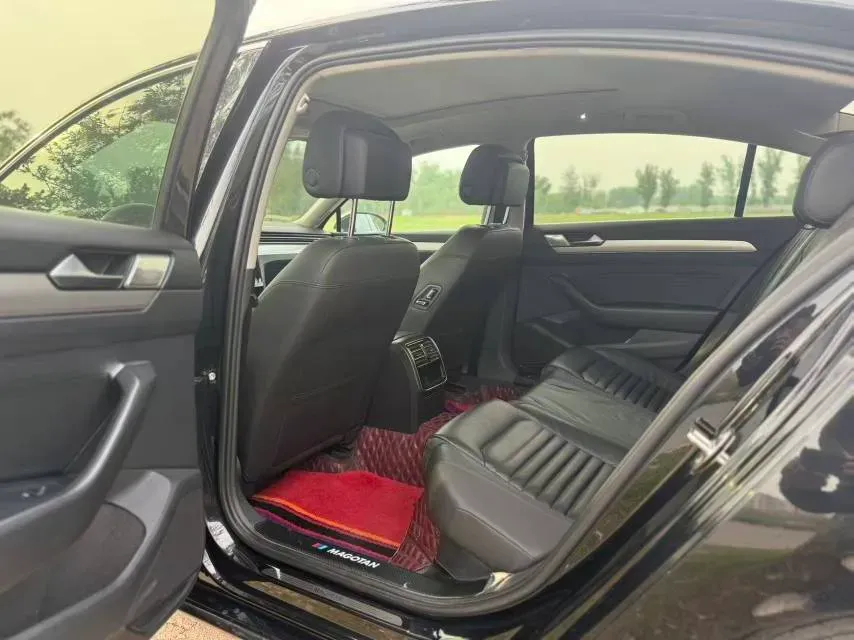 2019 Chevrolet Malibu XL 2.0T 241HP L4 9AT,autocango,china used car exporter,china ev exporter,chinese used car exporter,chinese used ev exporter